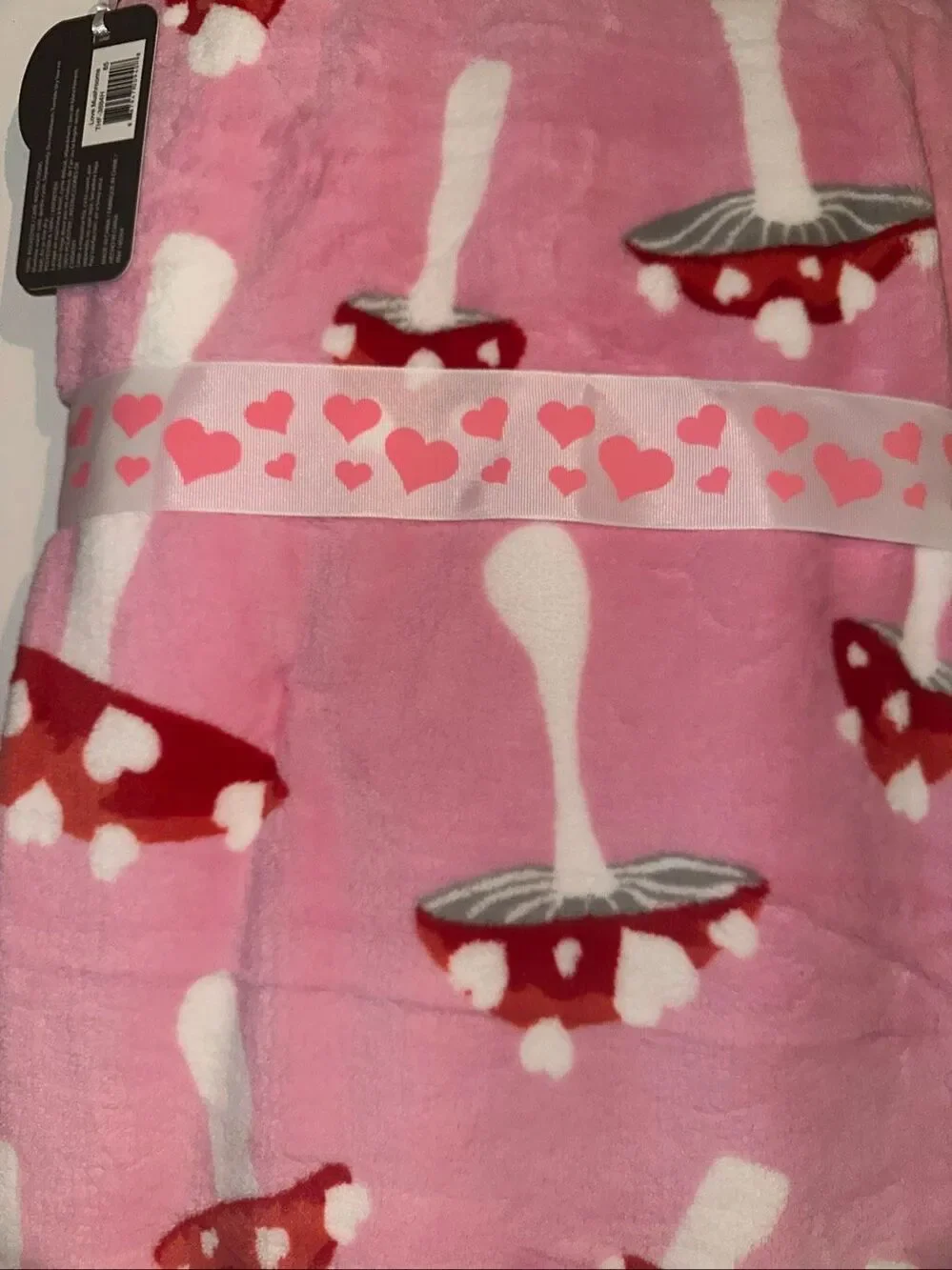 Christmas Mushroom Hearts Luxury Plush Throw Blanket Barbie Pink Christmas tree